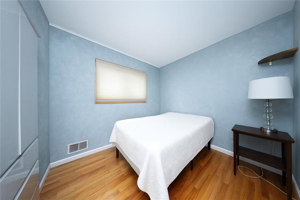 25 Berry Avenue Arden Heights Staten Island NY 10312