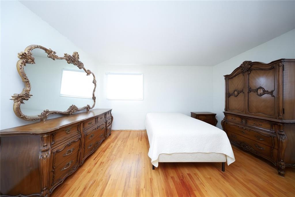 25 Berry Avenue Arden Heights Staten Island NY 10312