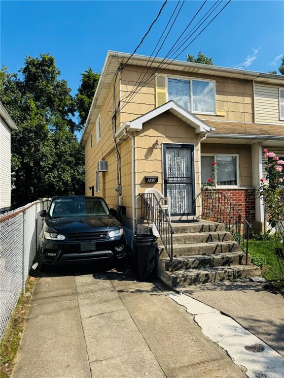 263 Lockman Avenue Mariner's Harbor Staten Island NY 10303