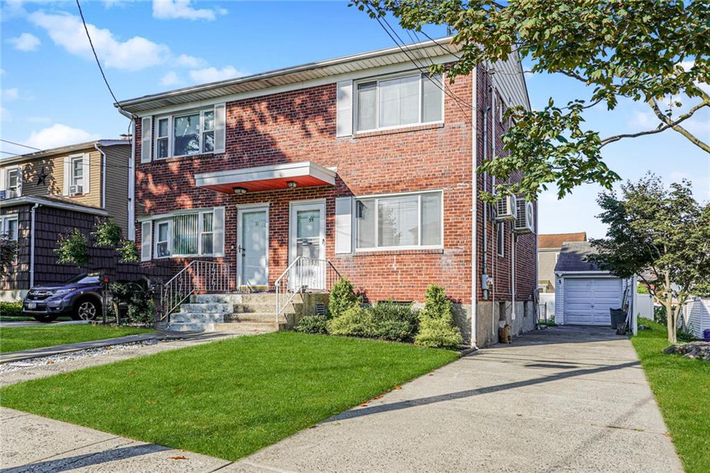 33 Franklin Place Manor Heights Staten Island NY 10314