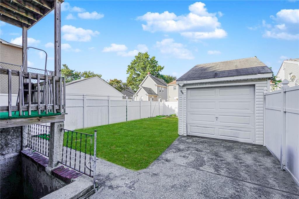 33 Franklin Place Manor Heights Staten Island NY 10314