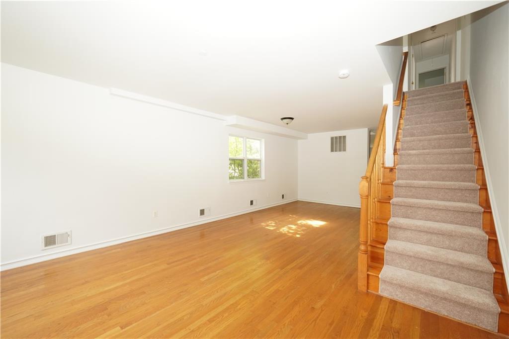 264 Ward Avenue Tompkinsville Staten Island NY 10304