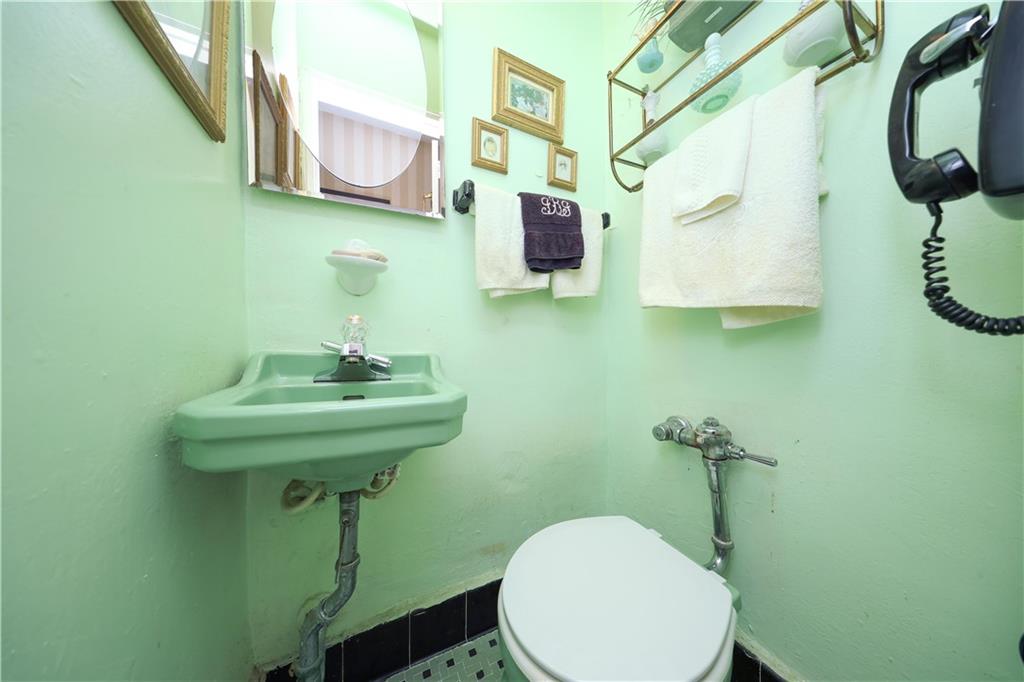 4648 Bedford Avenue Sheepshead Bay Brooklyn NY 11235