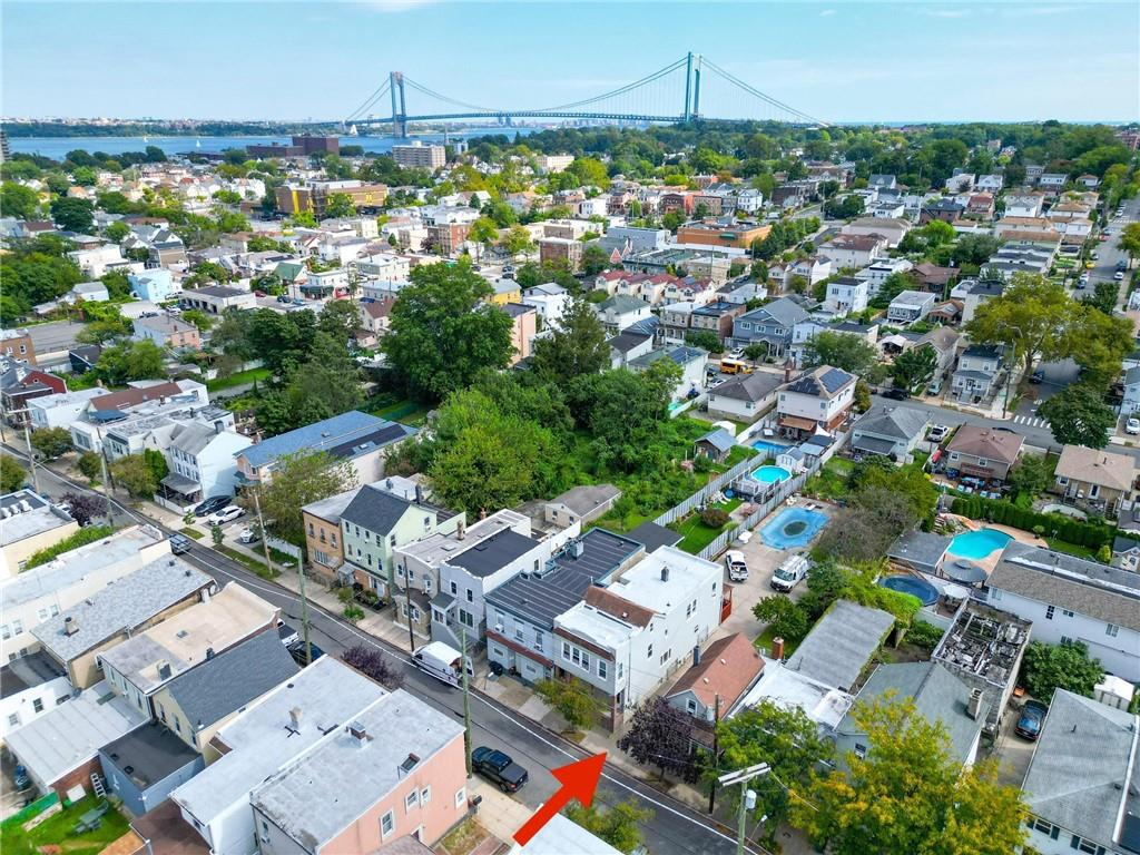 208 Saint Marys Avenue Rosebank Staten Island NY 10305