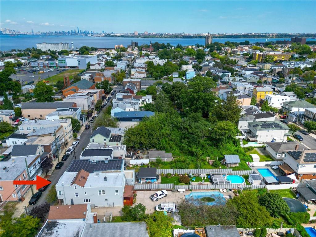 208 Saint Marys Avenue Rosebank Staten Island NY 10305