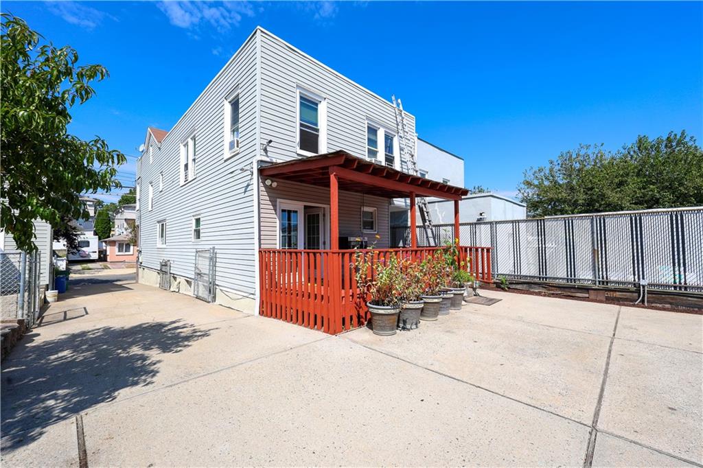 208 Saint Marys Avenue Rosebank Staten Island NY 10305