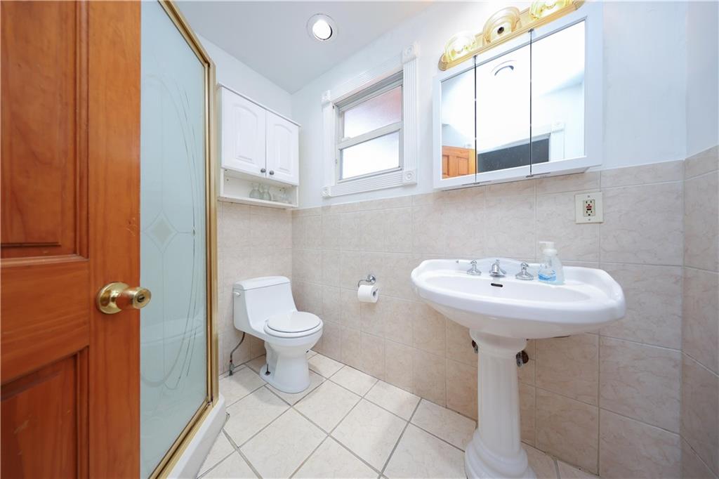 212 Saint Marys Avenue Rosebank Staten Island NY 10305
