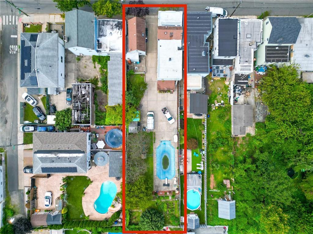 212 Saint Marys Avenue Rosebank Staten Island NY 10305