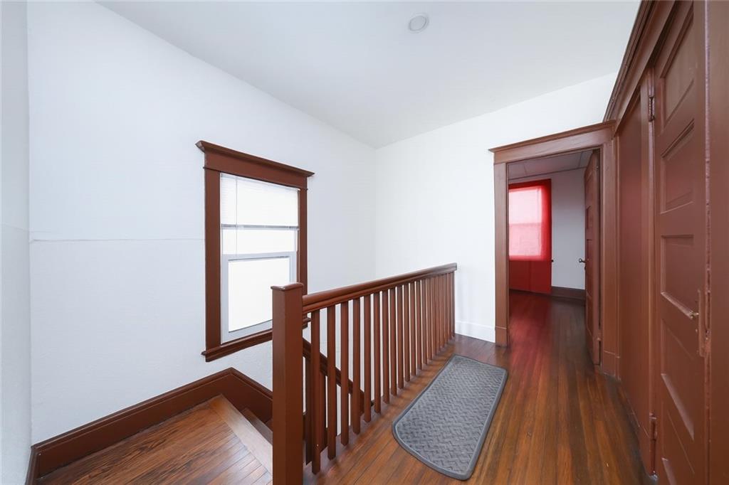 212 Saint Marys Avenue Rosebank Staten Island NY 10305
