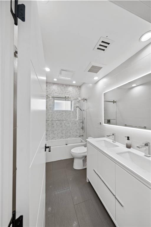 1168 East 12th Street Midwood Brooklyn NY 11230