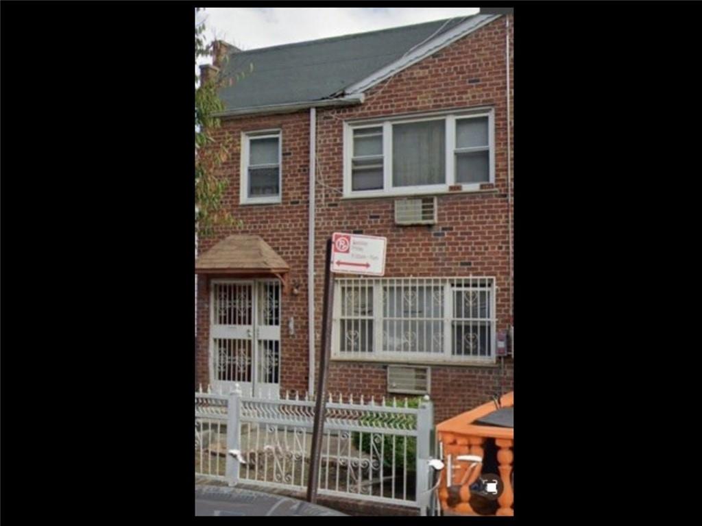 819 Ashford Street East New York Brooklyn NY 11207