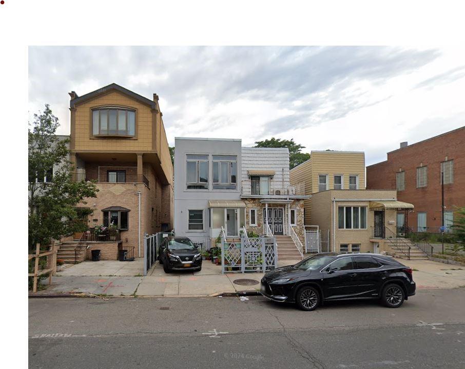 82 West End Avenue Manhattan Beach Brooklyn NY 11235