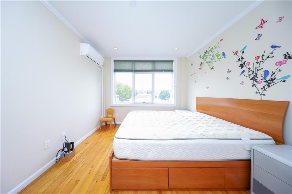 7620 Bay Parkway Bensonhurst Brooklyn NY 11214