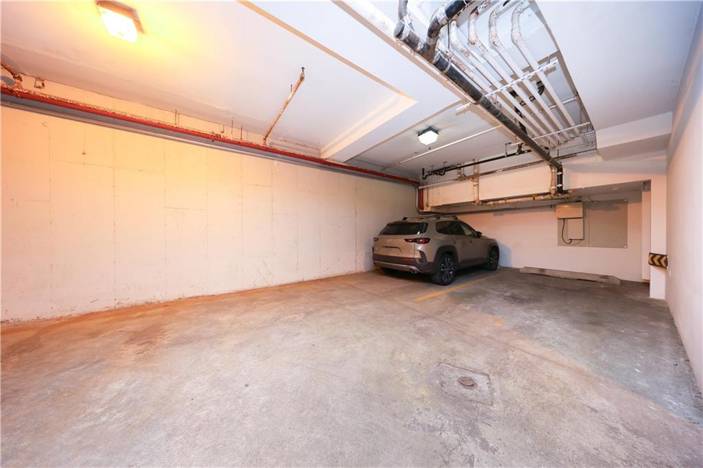 7620 Bay Parkway Bensonhurst Brooklyn NY 11214