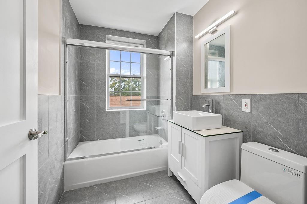 164 Bay 53rd Street Coney Island Brooklyn NY 11214