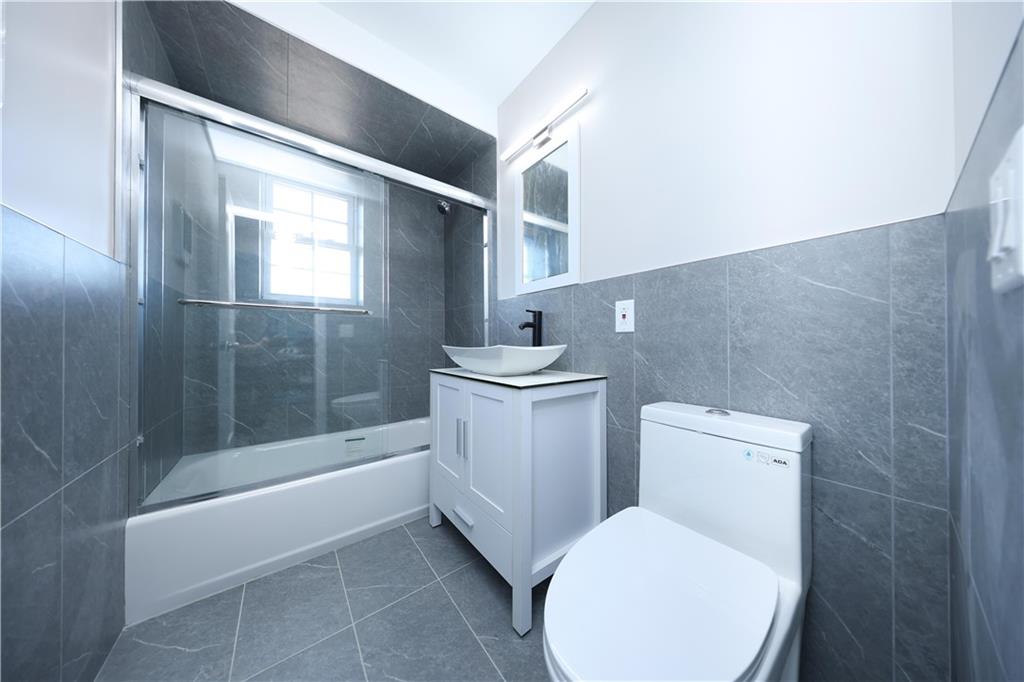 154 Bay 53rd Street Gravesend Brooklyn NY 11214
