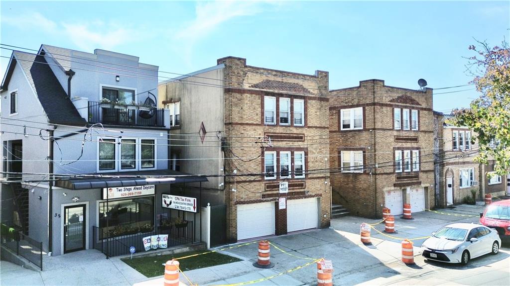 40 Hancock Street Dongan Hills Staten Island NY 10305