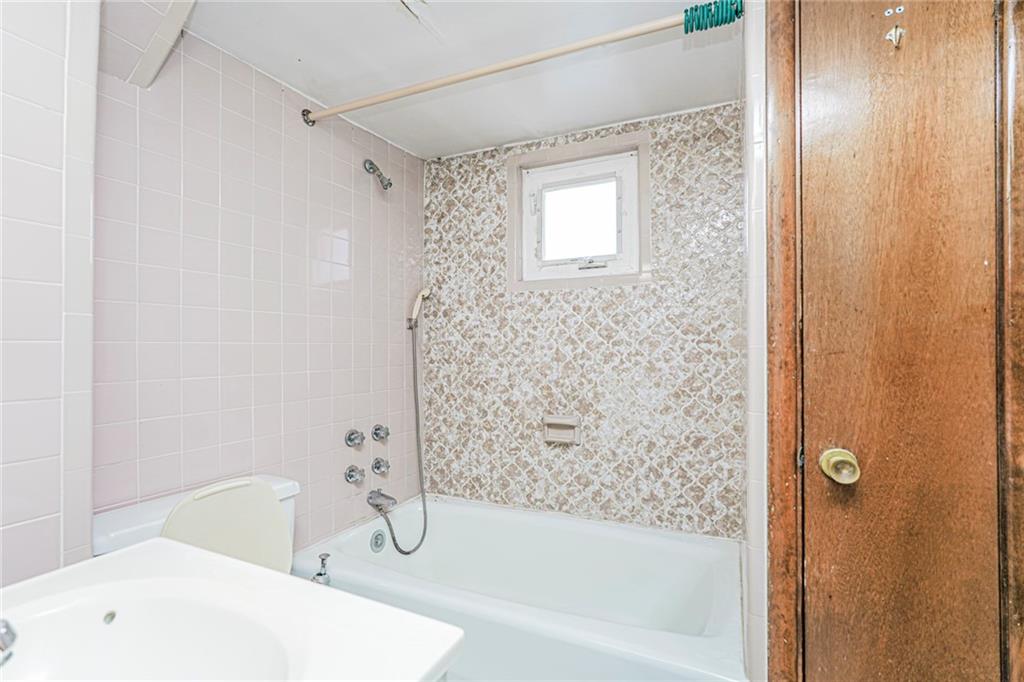 1944 West 8th Street Gravesend Brooklyn NY 11223