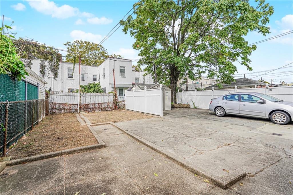 1944 West 8th Street Gravesend Brooklyn NY 11223