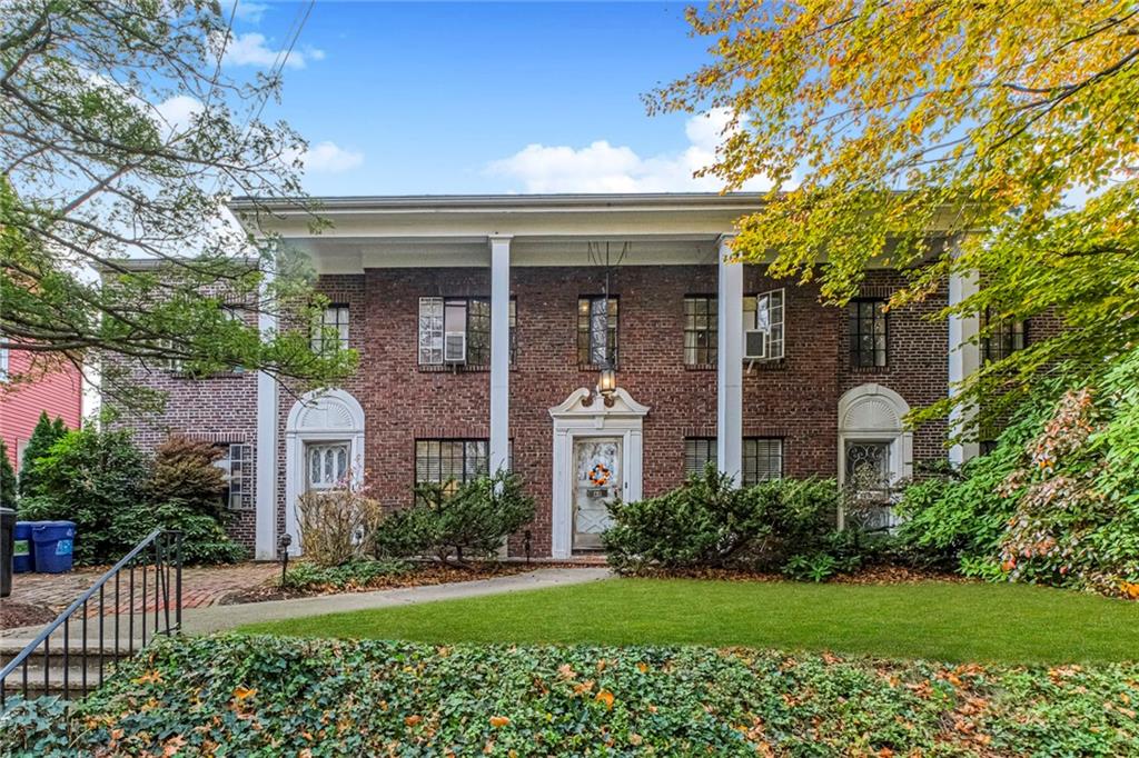 58-62 University Place Silver Lake Staten Island NY 10301