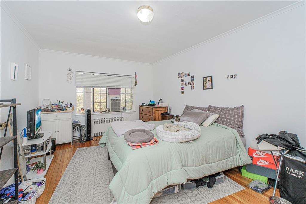 58-62 University Place Silver Lake Staten Island NY 10301