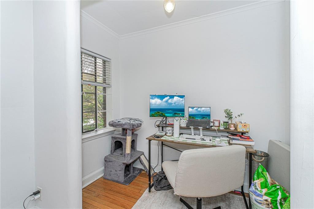 58-62 University Place Silver Lake Staten Island NY 10301