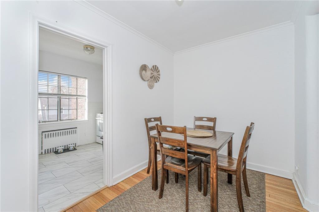 58-62 University Place Silver Lake Staten Island NY 10301