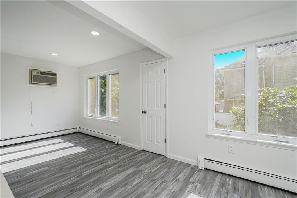 74 Jefferson Avenue Dongan Hills State Island NY 10306