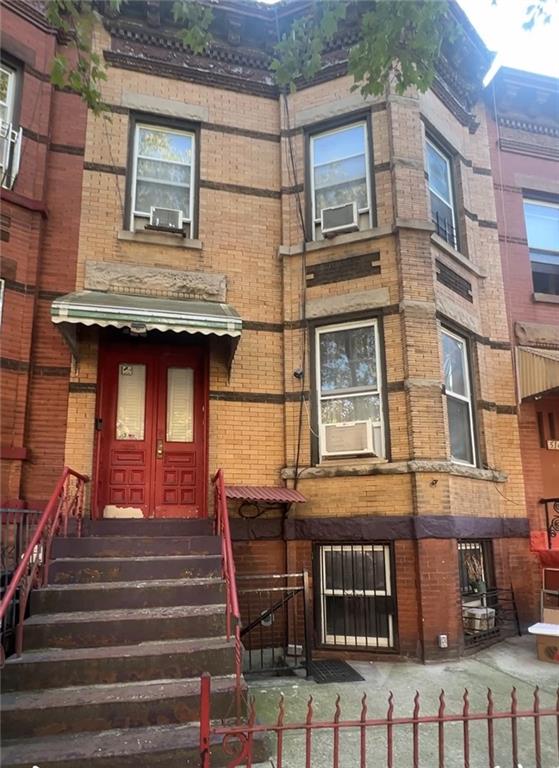 516 55th Street Sunset Park Brooklyn NY 11220