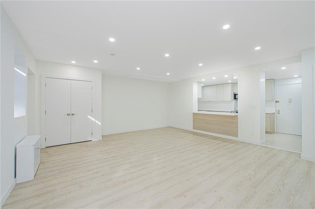 2815 Ocean Parkway Brighton Beach Brooklyn NY 11235
