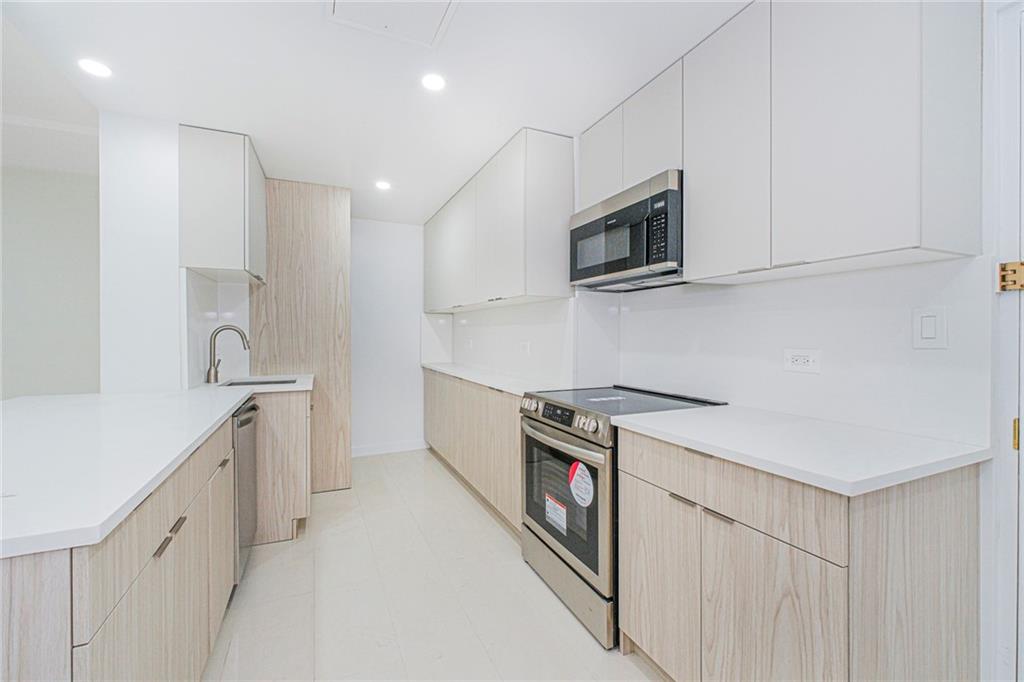 2815 Ocean Parkway Brighton Beach Brooklyn NY 11235