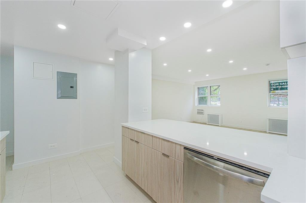 2815 Ocean Parkway Brighton Beach Brooklyn NY 11235