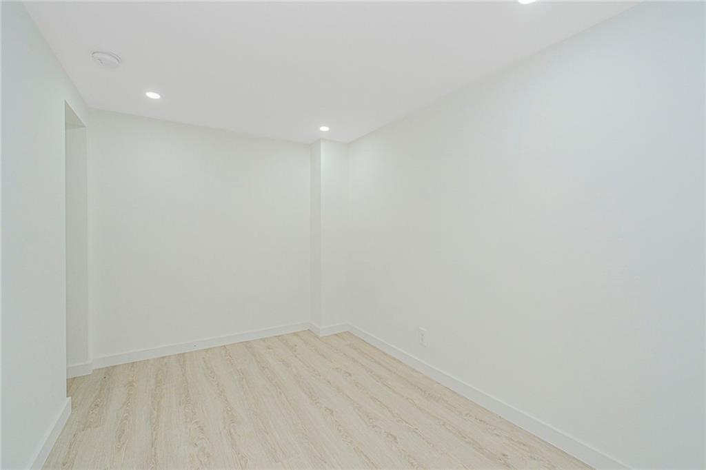2815 Ocean Parkway Brighton Beach Brooklyn NY 11235