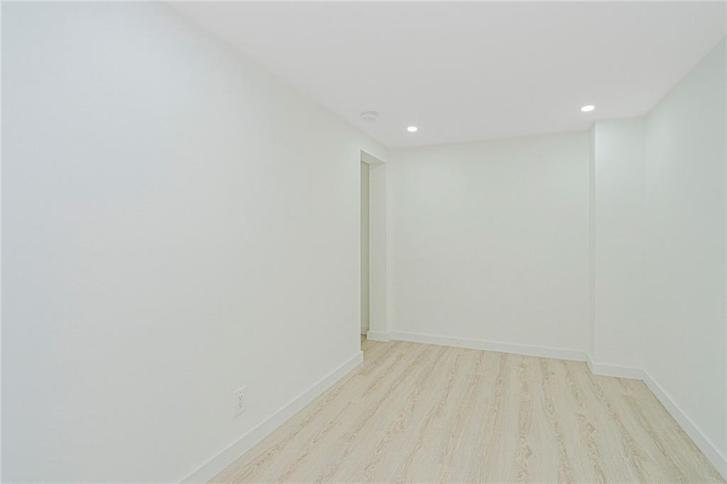 2815 Ocean Parkway Brighton Beach Brooklyn NY 11235
