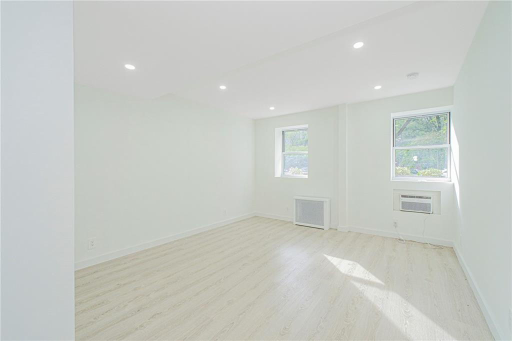 2815 Ocean Parkway Brighton Beach Brooklyn NY 11235