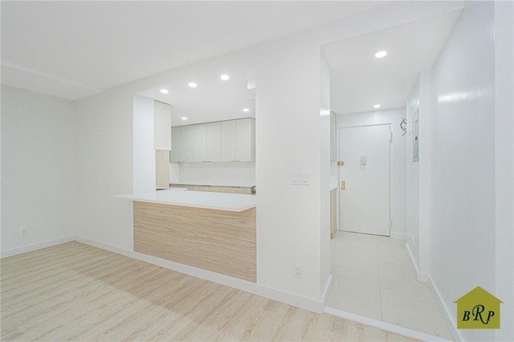 2815 Ocean Parkway Brighton Beach Brooklyn NY 11235