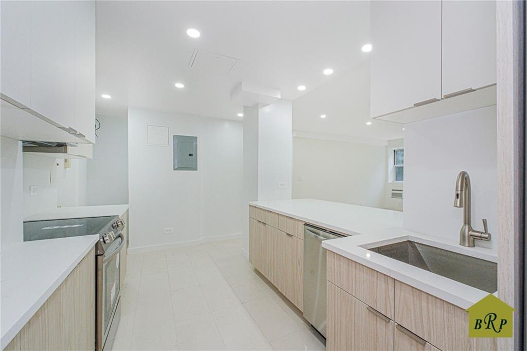 2815 Ocean Parkway Brighton Beach Brooklyn NY 11235