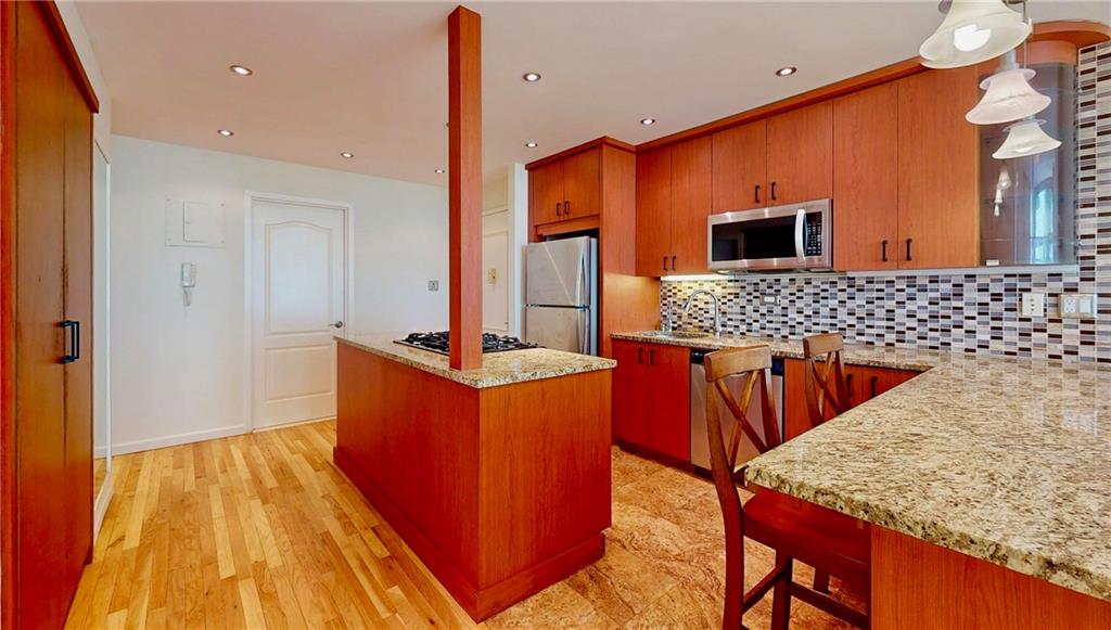 3111 OCEAN Parkway Brighton Beach Brooklyn NY 11235