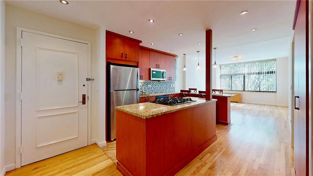 3111 OCEAN Parkway Brighton Beach Brooklyn NY 11235