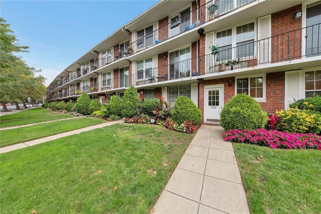9995 Shore Road Bay Ridge Brooklyn NY 11209