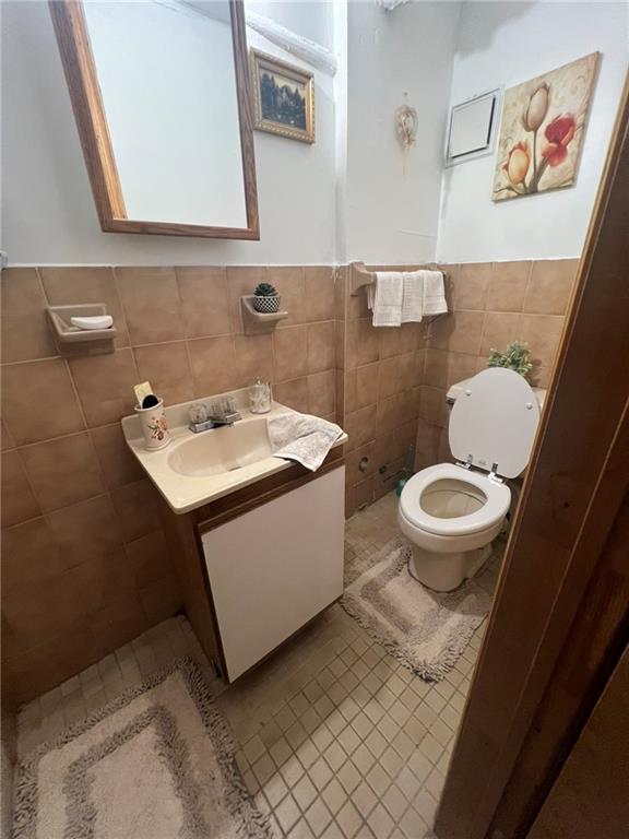 1533 East 57th Street Old Mill Basin Brooklyn NY 11234