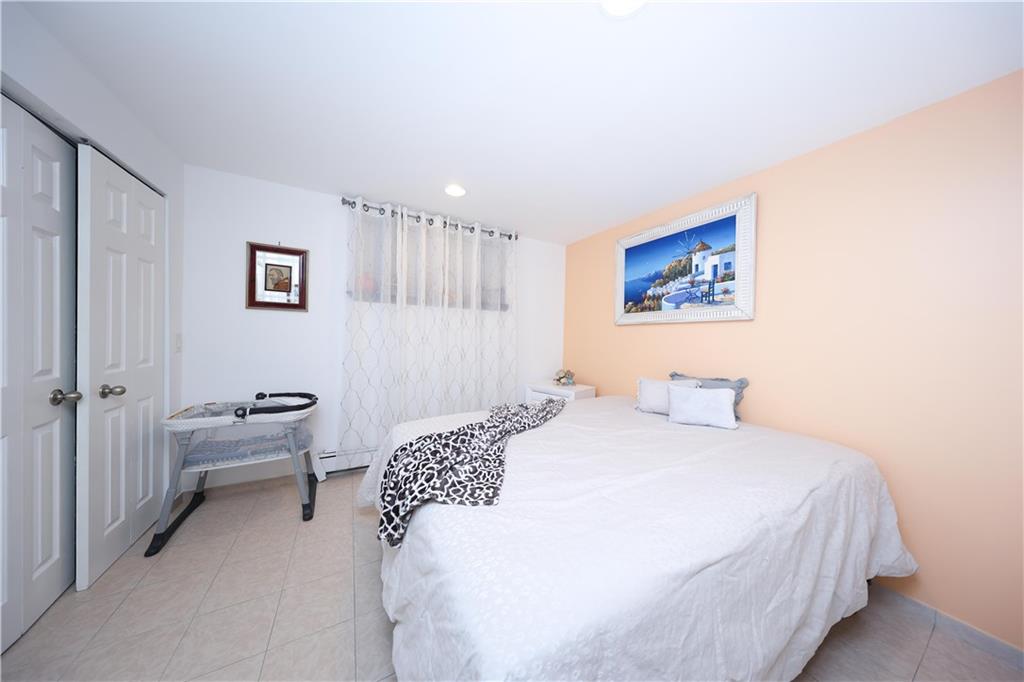 49 Lewiston Street New Springville State Island NY 10314
