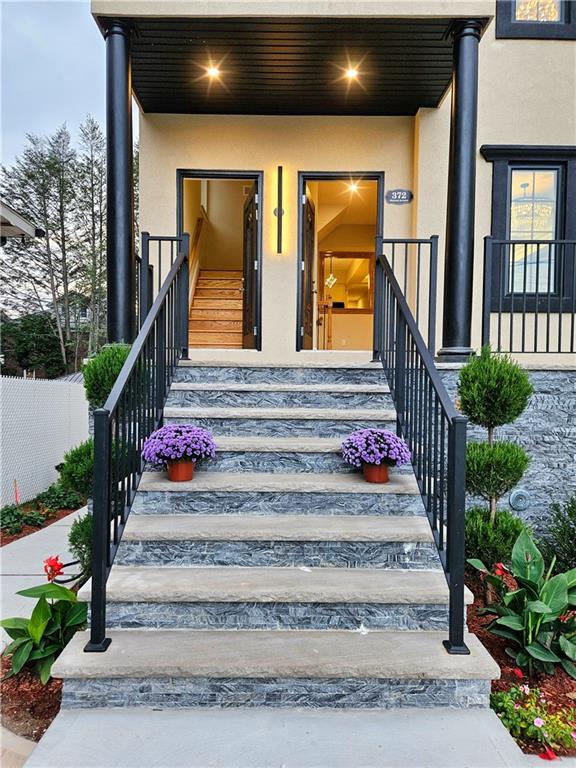 372 Sharon Avenue Silver Lake Staten Island NY 10301