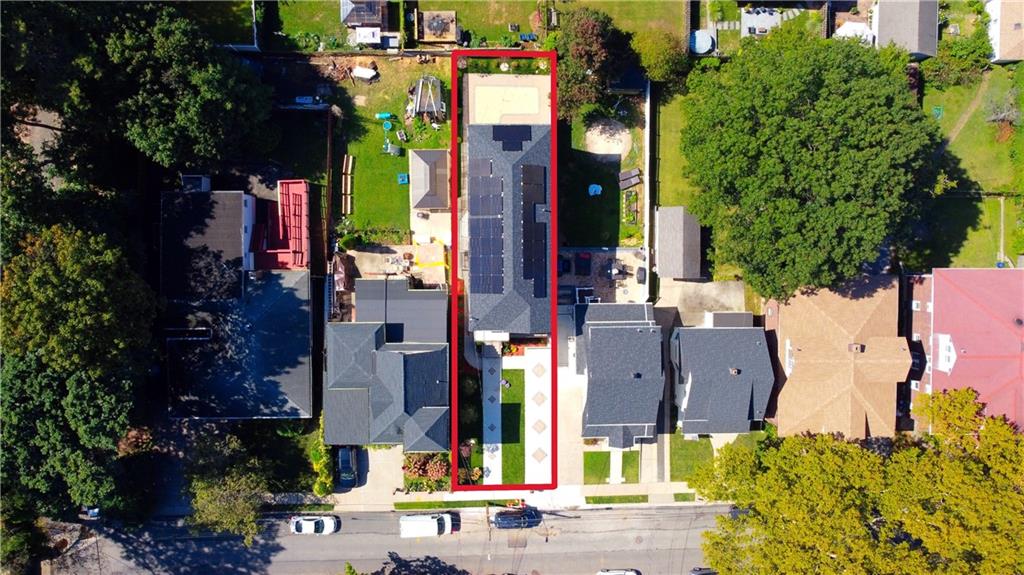372 Sharon Avenue Silver Lake Staten Island NY 10301