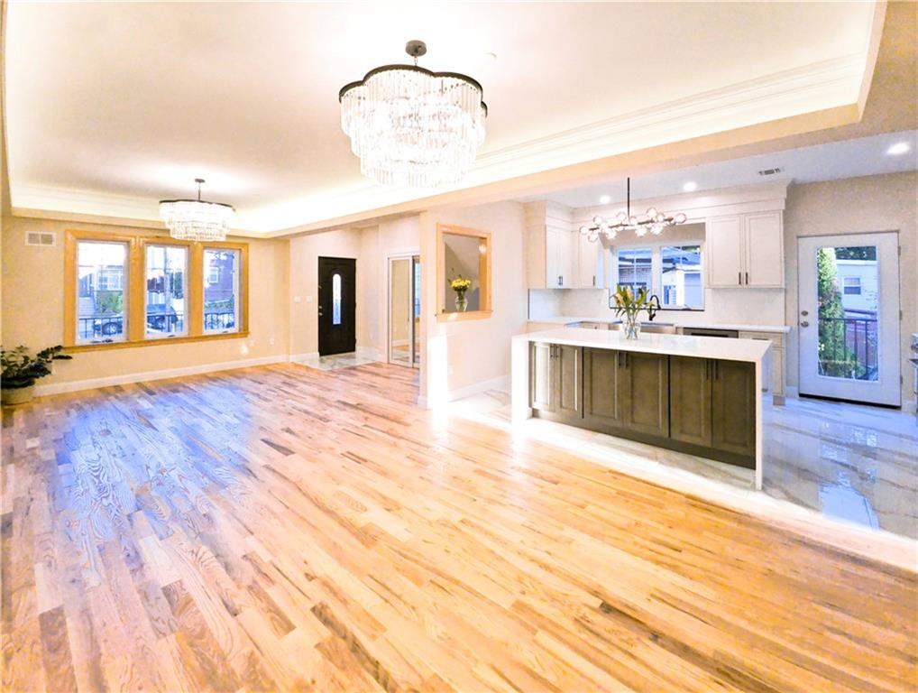 372 Sharon Avenue Silver Lake Staten Island NY 10301