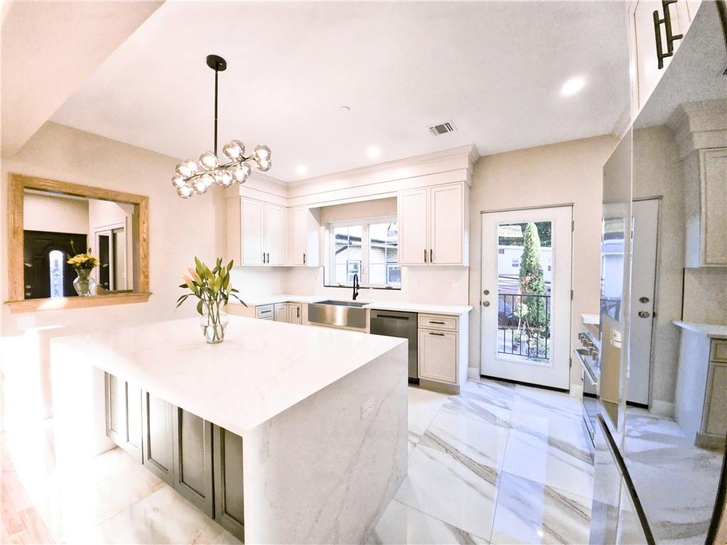 372 Sharon Avenue Silver Lake Staten Island NY 10301