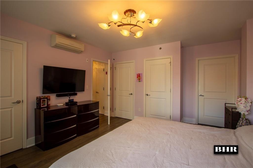3435 Guider Avenue Sheepshead Bay Brooklyn NY 11235