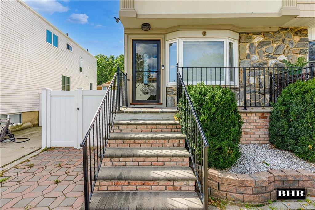 6 Mulberry Avenue Graniteville Staten Island NY 10314