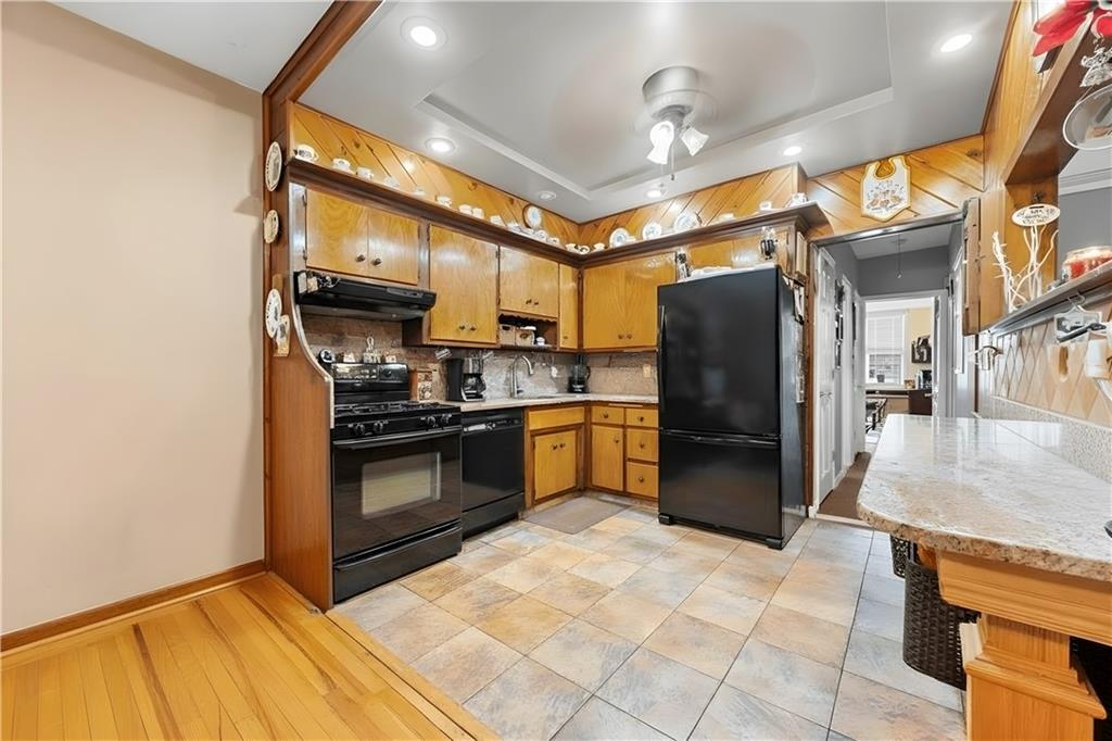 233 Dahlgren Place Dyker Heights Brooklyn NY 11228