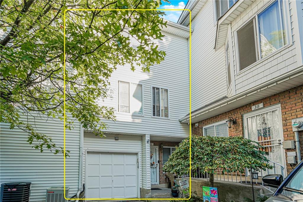 34 Jamie Lane Arden Heights Staten Island NY 10312